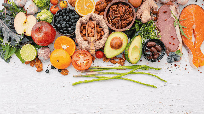 Ketogene Ernährung gegen Entzündungen: Eine Chance für Rosacea-Betroffene? Aktuelle Studienlage über die ketogene Ernährung von Claudia Rönsch, die Glückstrainerin, ganzheitliche Gesundheits- & Ernährungsberaterin, Hamburg